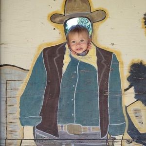 Meet your Posher, Robert